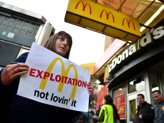 fast-food-workers-in-ny-4_3